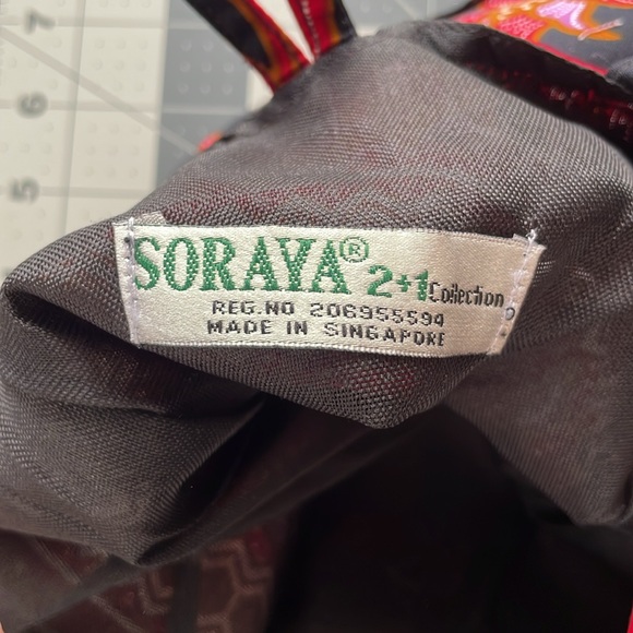 Soroya, Made in Singapore, cloth lunch/snack bag - Picture 6 of 7